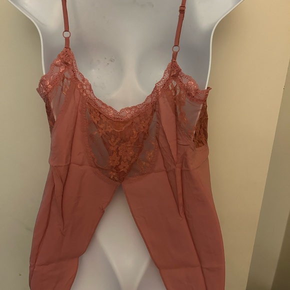 Free people rose color cami - Picture 3 of 8